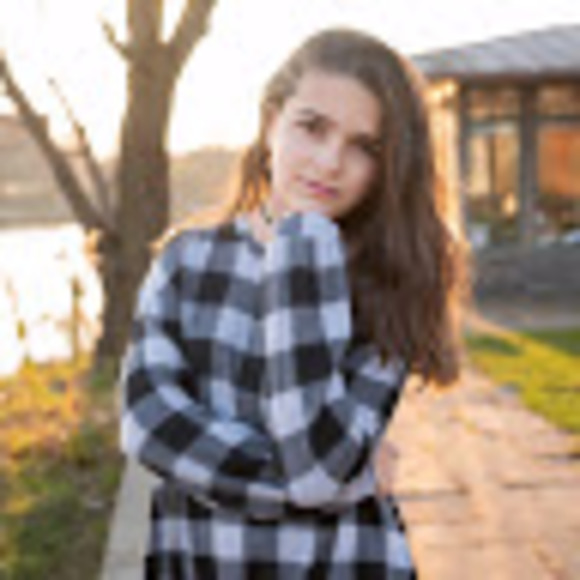 Meet your Posher, Zahava - Picture 1 of 1